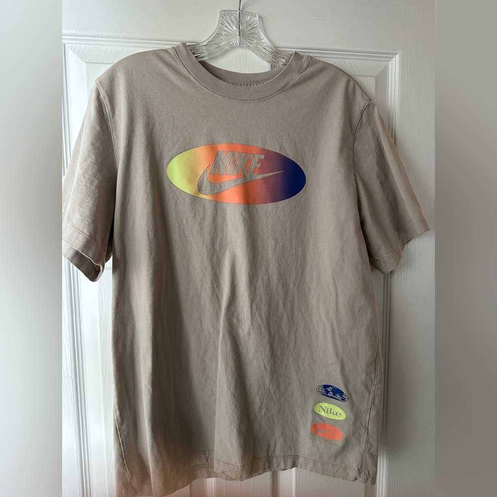 Nike Taupe Tee with Vibrant Logo